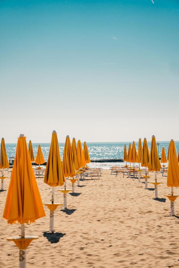 Hotel Villa Sorriso Lido di Jesolo Exterior foto