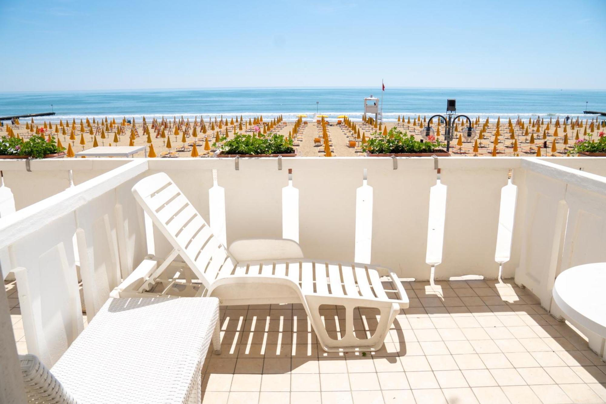 Hotel Villa Sorriso Lido di Jesolo Exterior foto